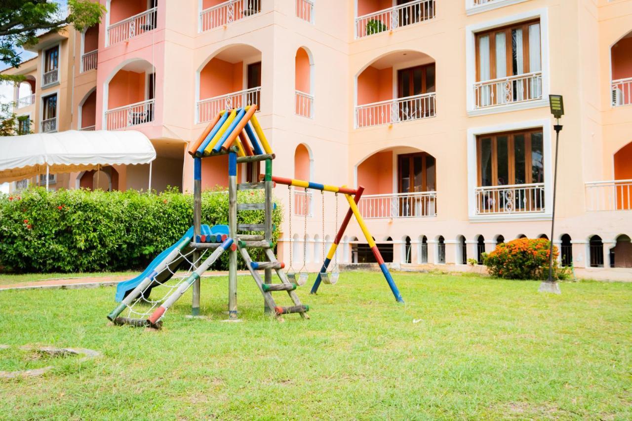 Hotel Penon Suites Girardot Exteriör bild