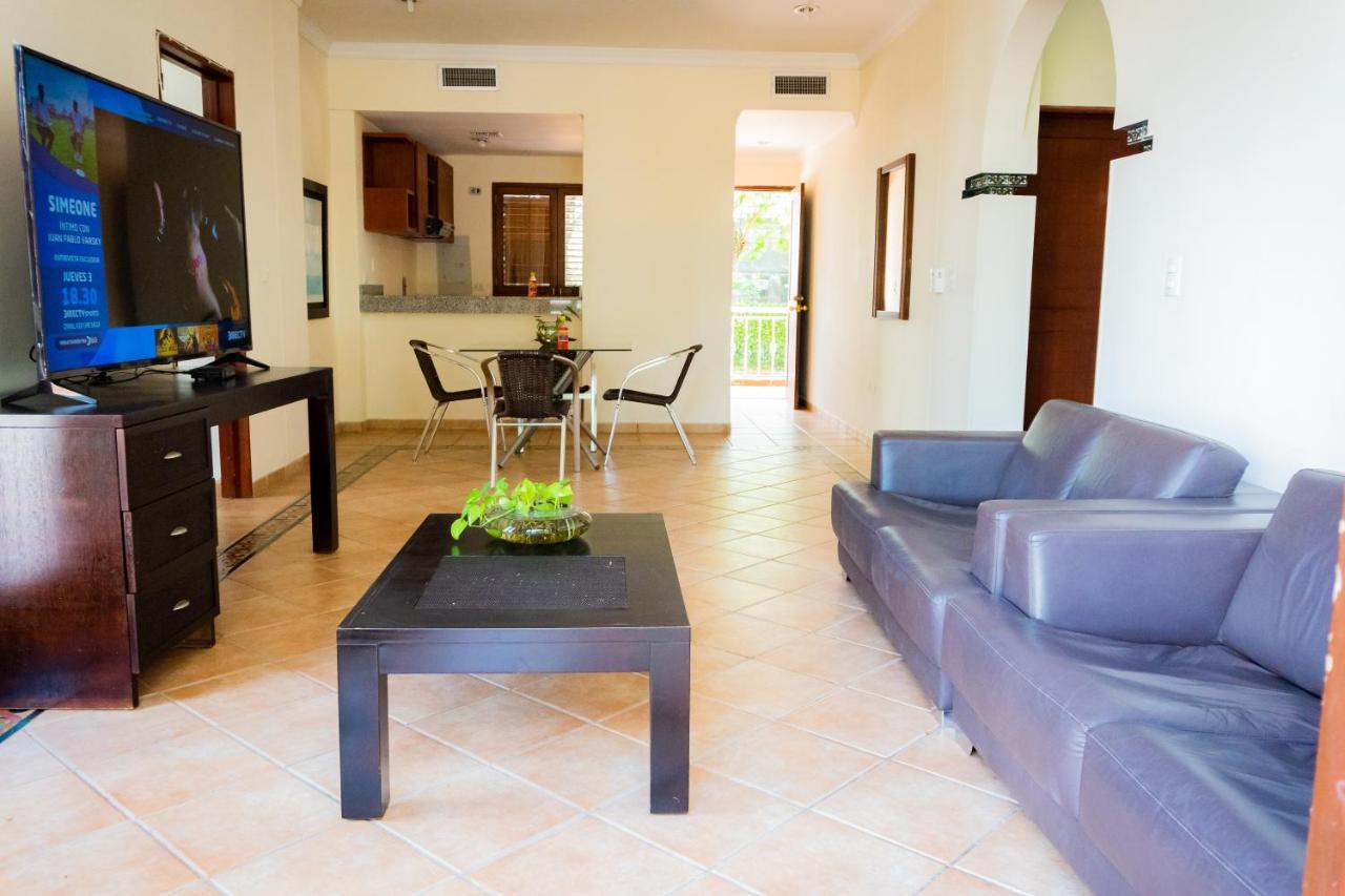 Hotel Penon Suites Girardot Exteriör bild