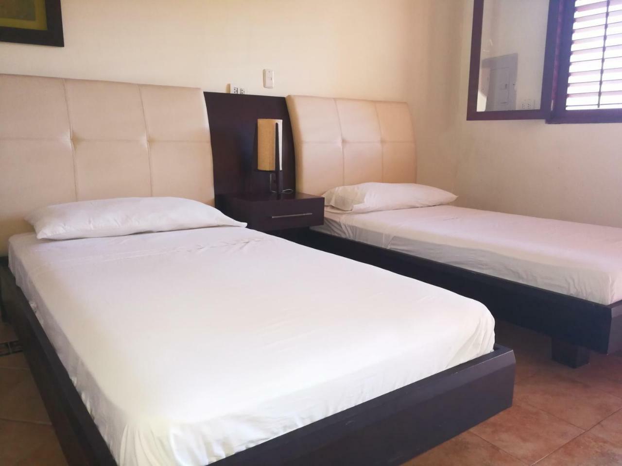 Hotel Penon Suites Girardot Exteriör bild